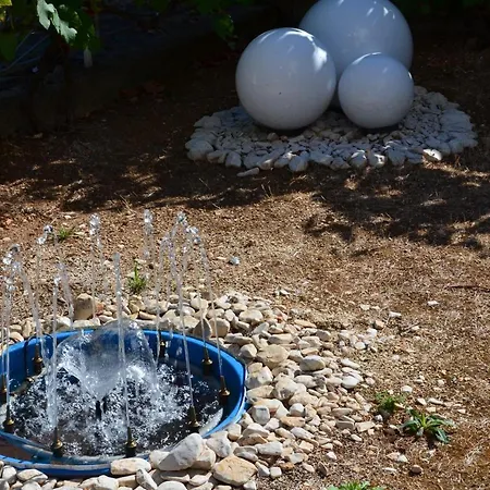 Vidosava - 100m From Sea Trogir